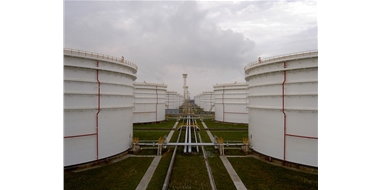 10万立原油储罐罐区竣工图片